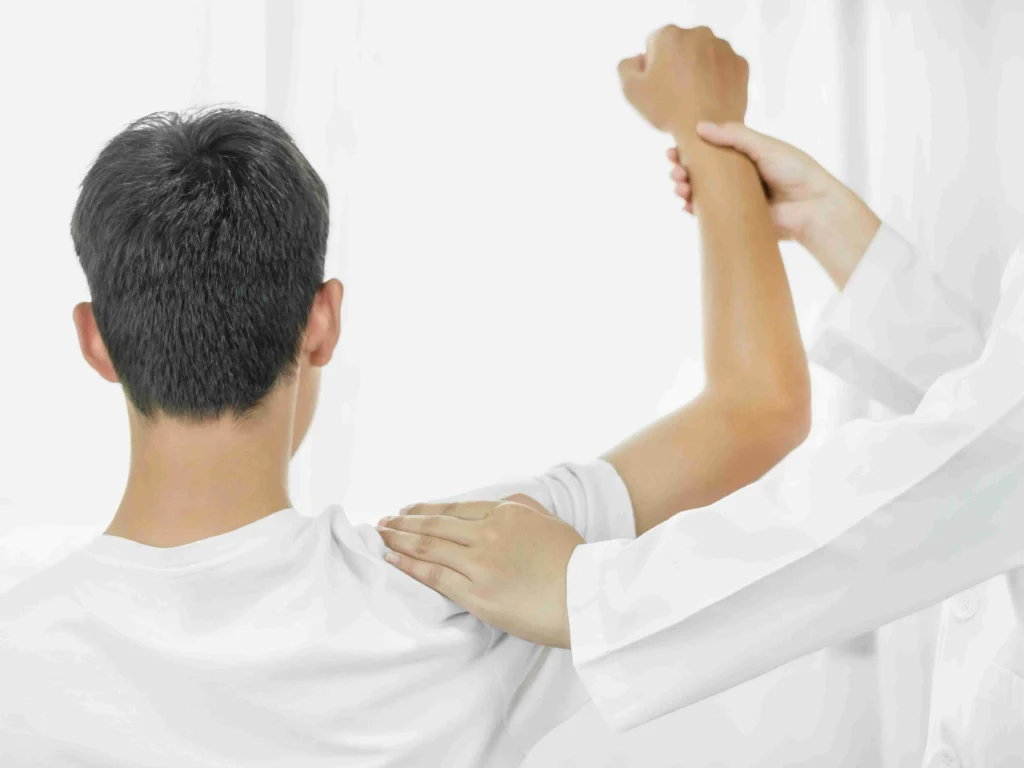 female physiotherapists provide physical assistanc 2026 01 07 06 05 14 utc compressed centrekineaddict.com